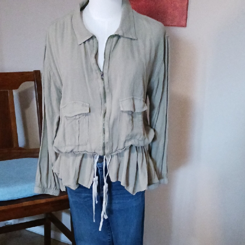 Kori Women's Utility Jacket in Tan